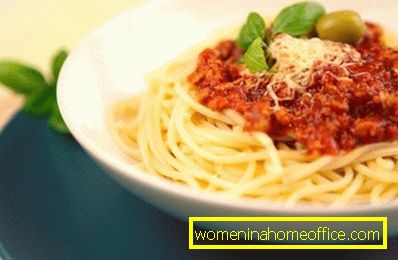Italiensk hemgjord tomatpasta recept