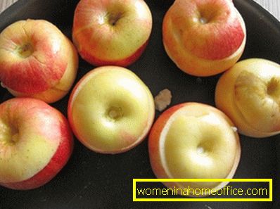 Bakade äpplen med stugaost